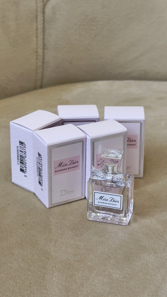 Mini Miss Dior Blooming Bouquet