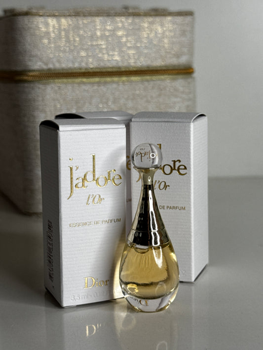 J'adore Essence De Perfume
