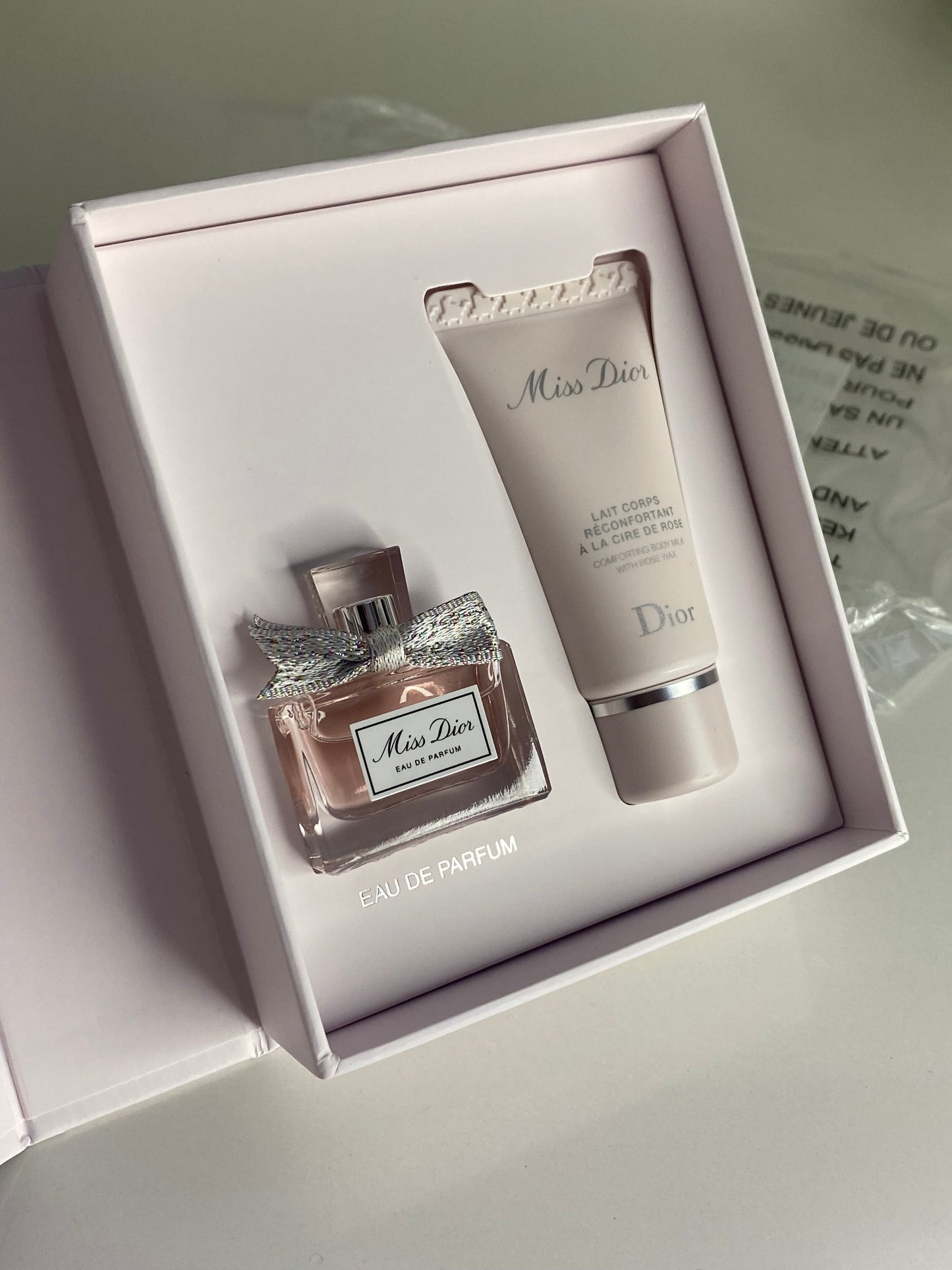 مجموعة عطر ميس ديور أو دو بارفان