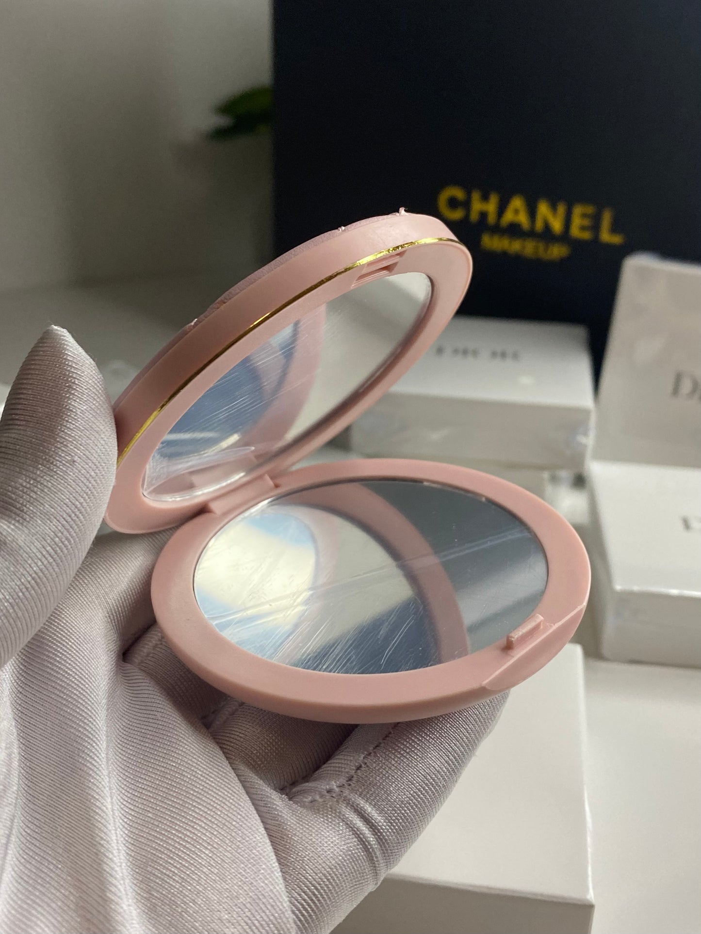 Dior Beauty Pink Heart Pocket Mirror - Leather