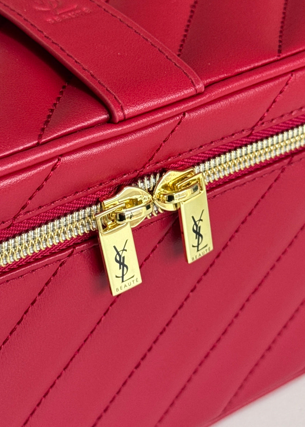 Vanity Red Makeup Case With Mirror