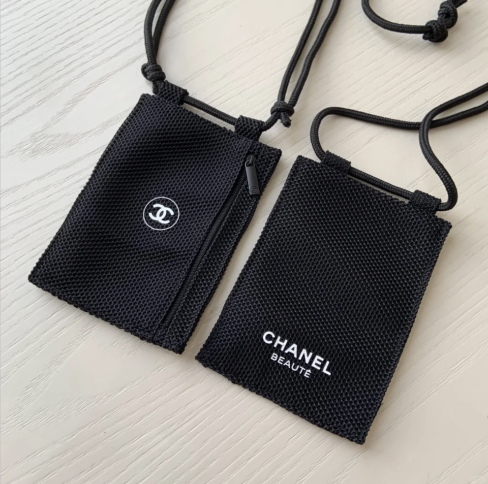 Chanel Passport/Phone Holder Crossbody Bag/Pouch