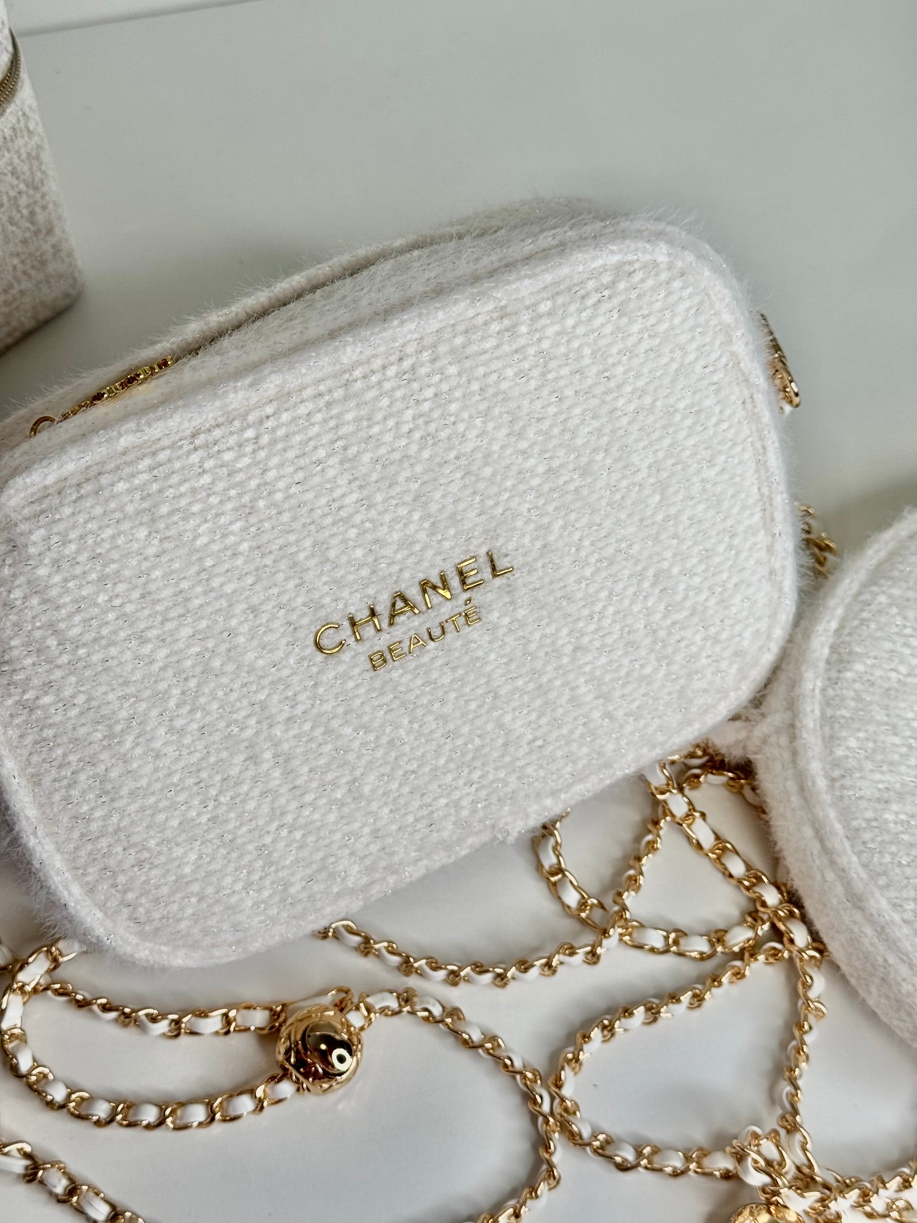 NEW Chanel sold holiday cosmetic bag