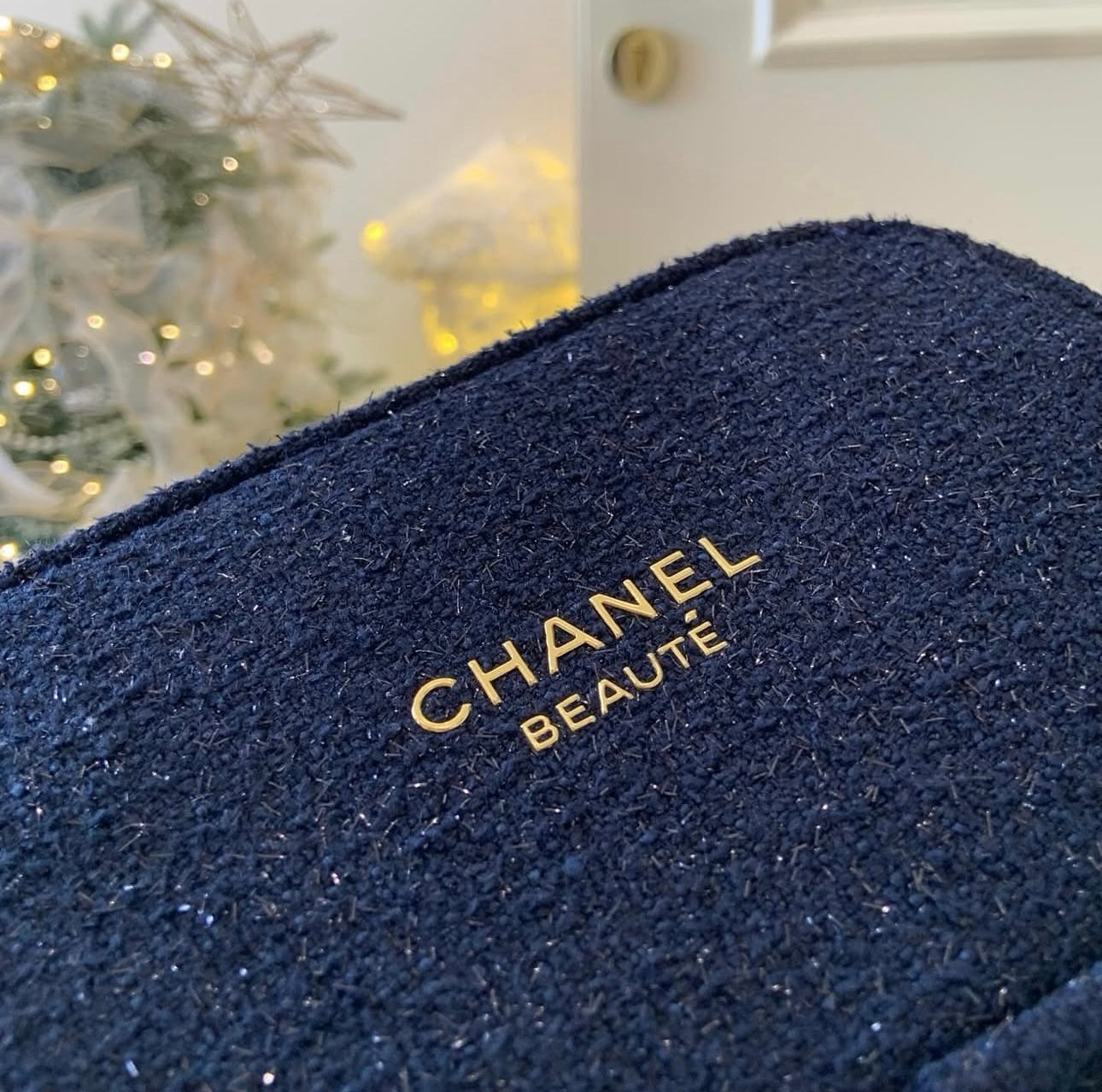 Holiday 2025 Pouch - Navy – Makeup Product ae