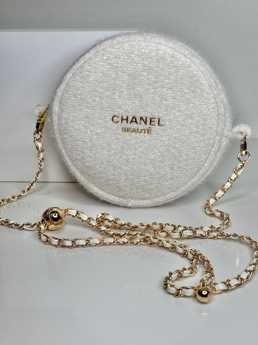 Chanel Beauty Round Bag/Pouch Holiday Edition 2024