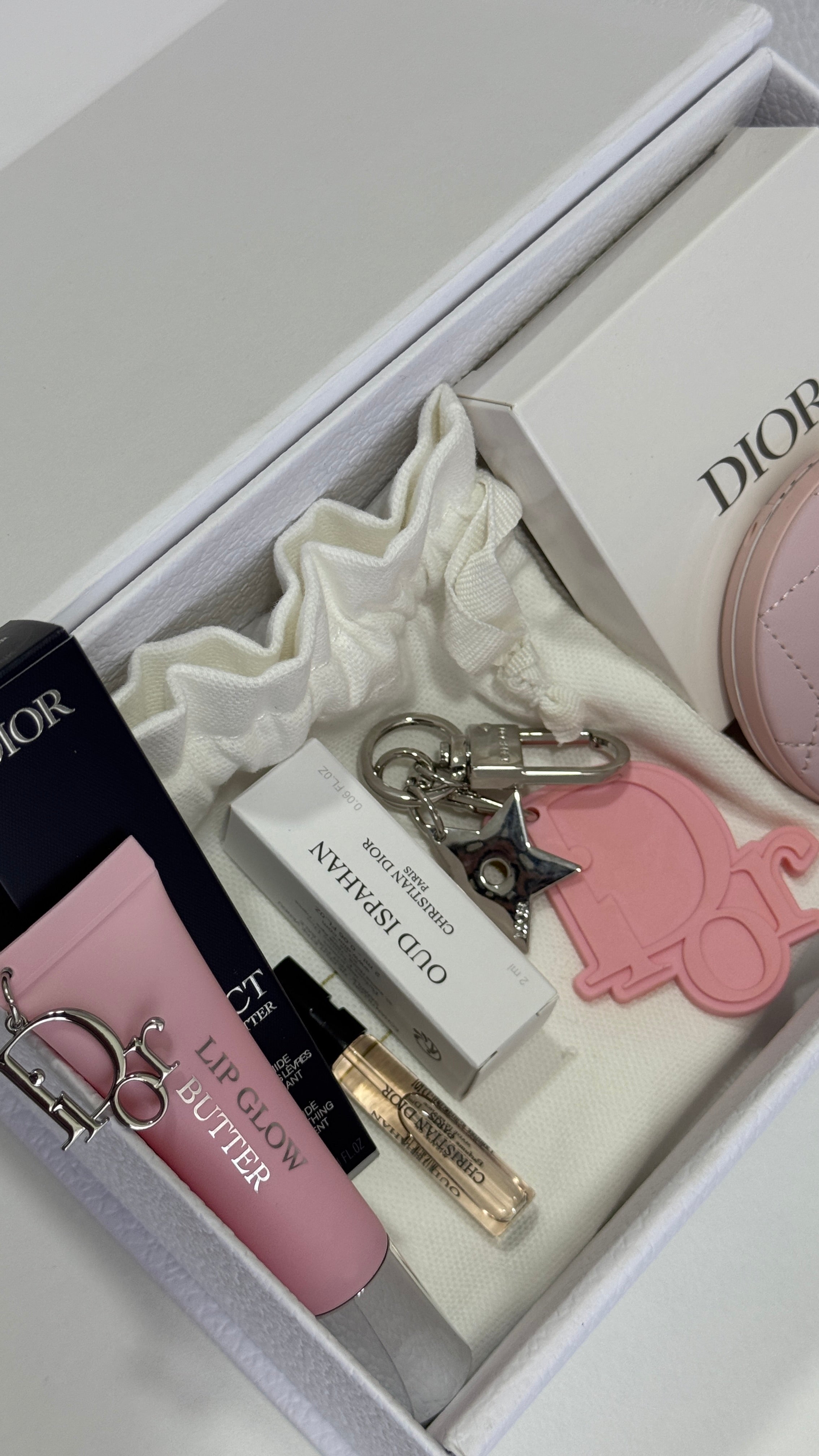 Beauty Essentials Gift Box #02