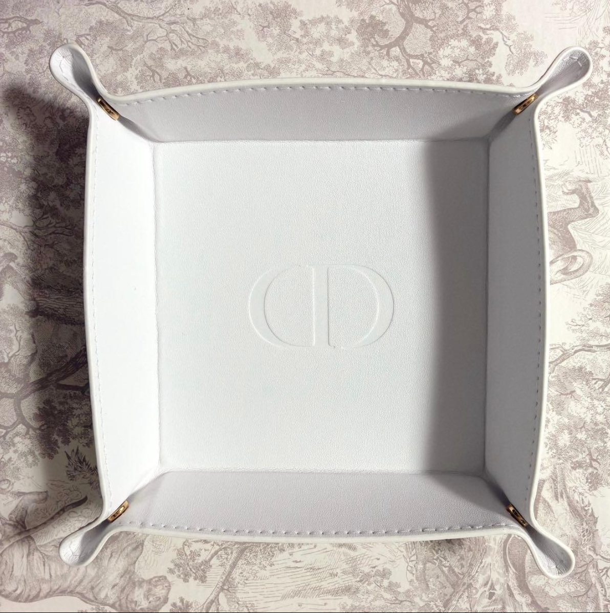 Dior Beauty White CD Trinket Tray