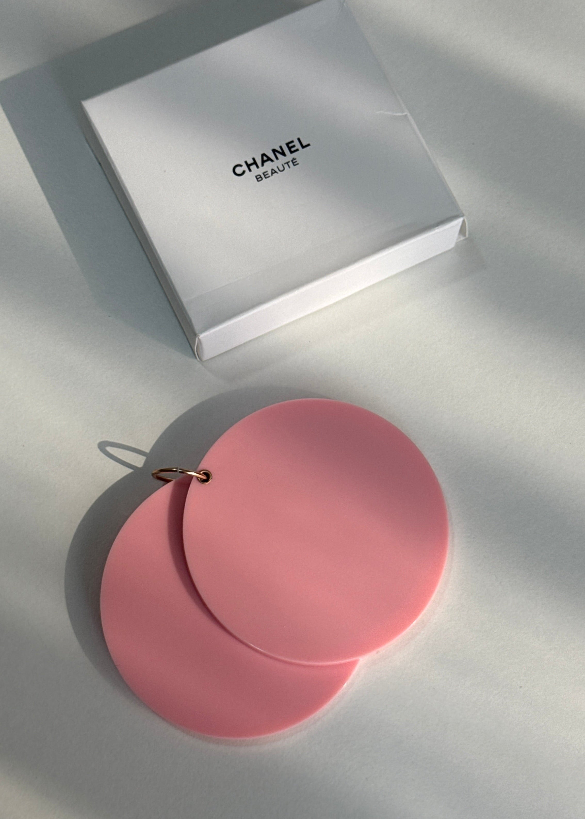 Chanel Beauty Pink Mirror Charm