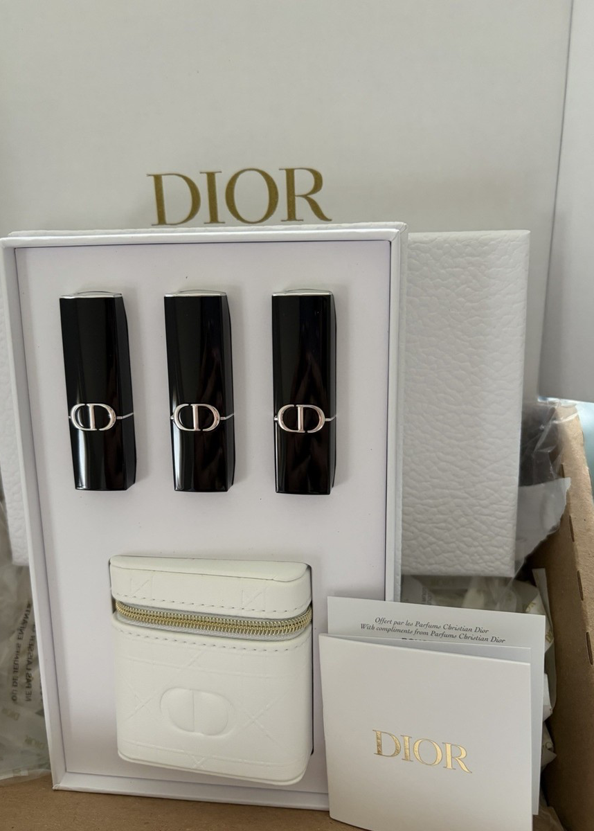 [Pre-Order] Mini Vanity Keychain Case & Mini Lipstick
