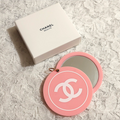 [Pre-Order] Chanel Beauty Pink Mirror Charm