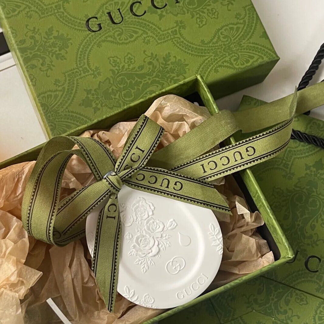 Gucci Beauty fragrance ceramic