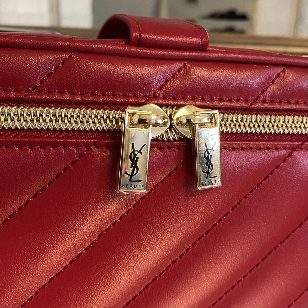 [Pre-Order] Vanity Red Makeup Case With Mirror
